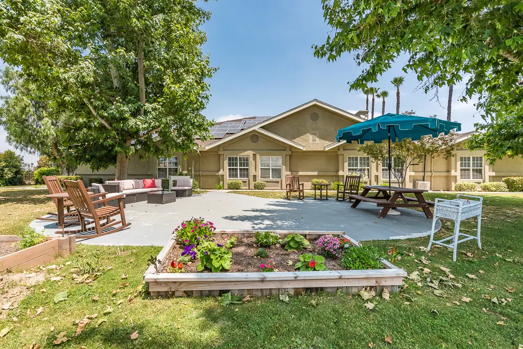 Outdoor Patio with Sitting Areas Outdoor Patio with Sitting Areas