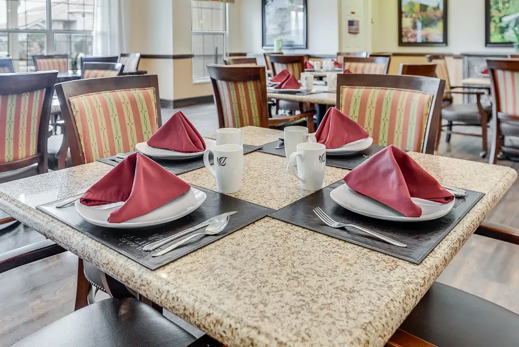 PSLHemet-HOME-Limitless-Possibilities Dining Area