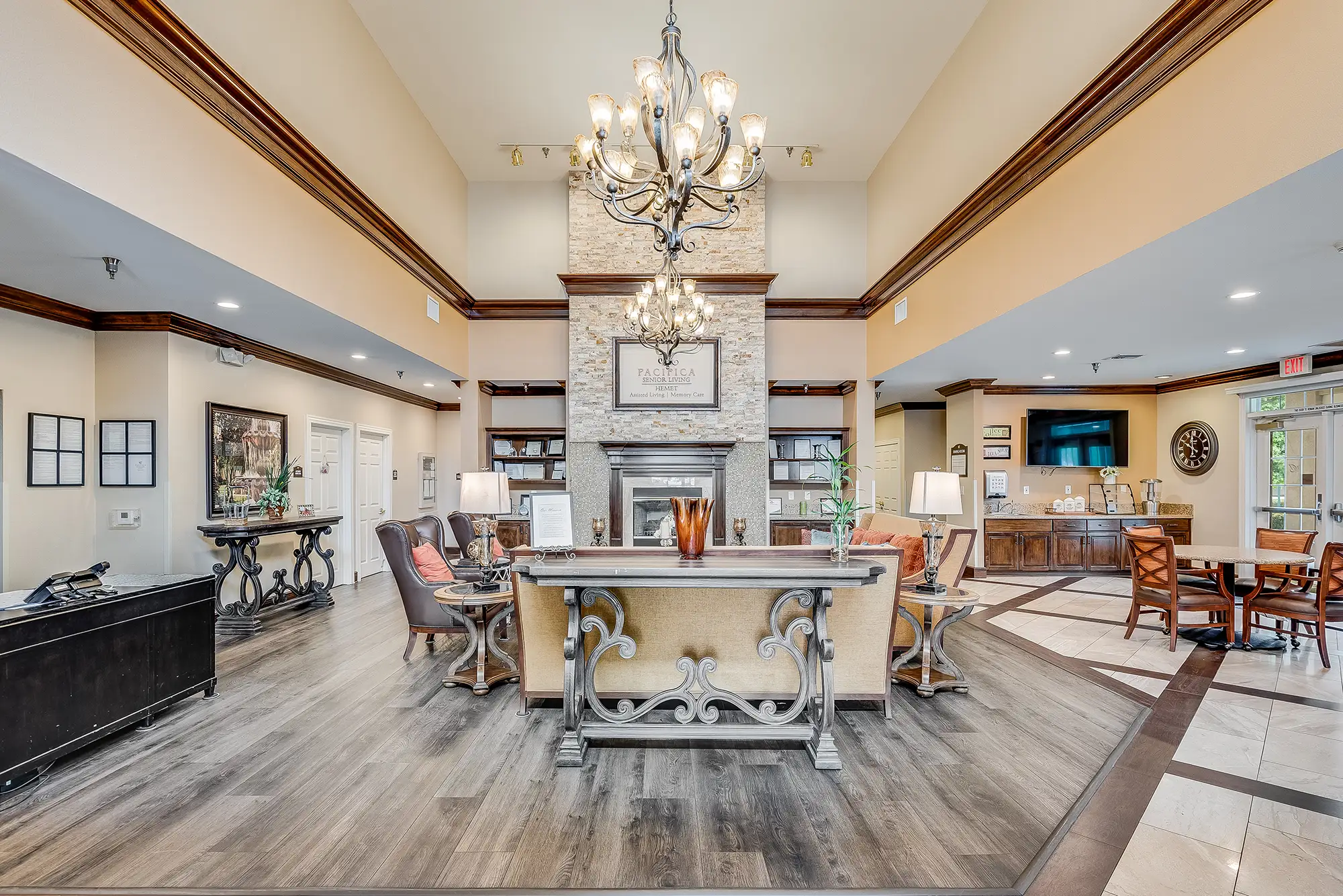 Beautiful view of the mountains near Meridian San Marcos